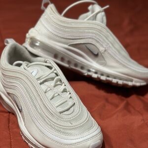 Airmaxes, size 8 in men